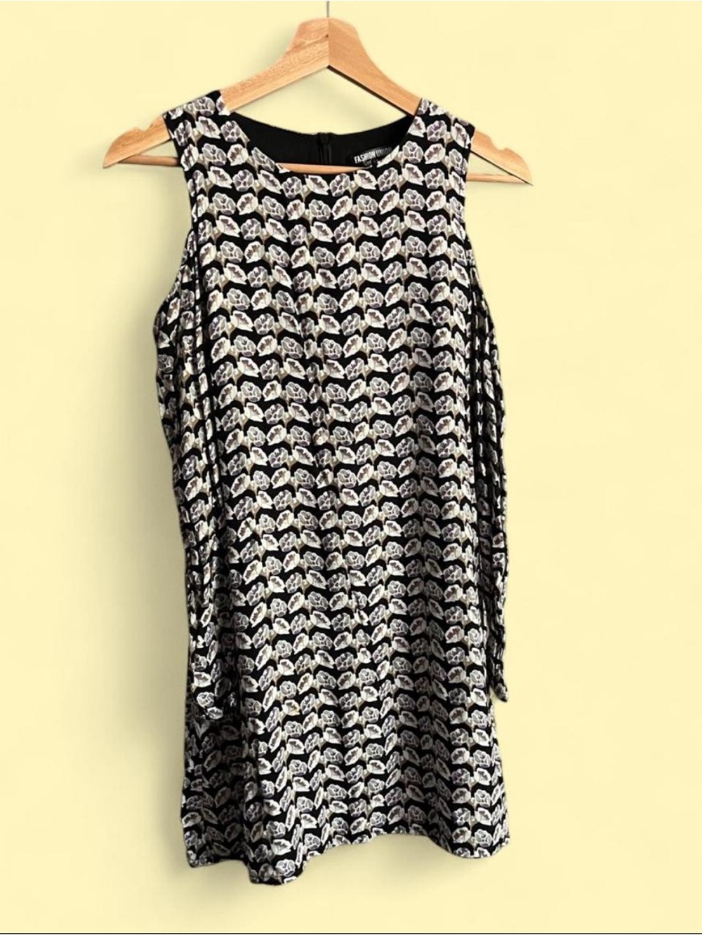 Exposed Shoulder Long Sleeve Floral Dress